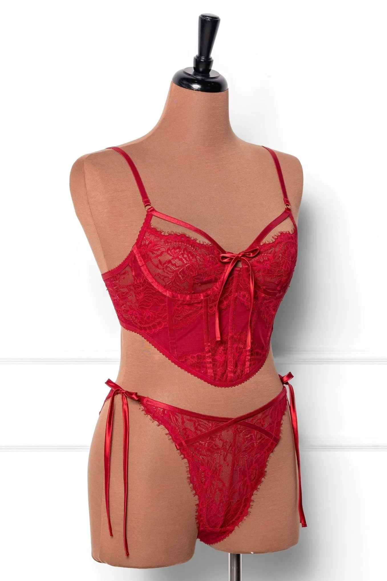 Lacy Underwire Corset - Red