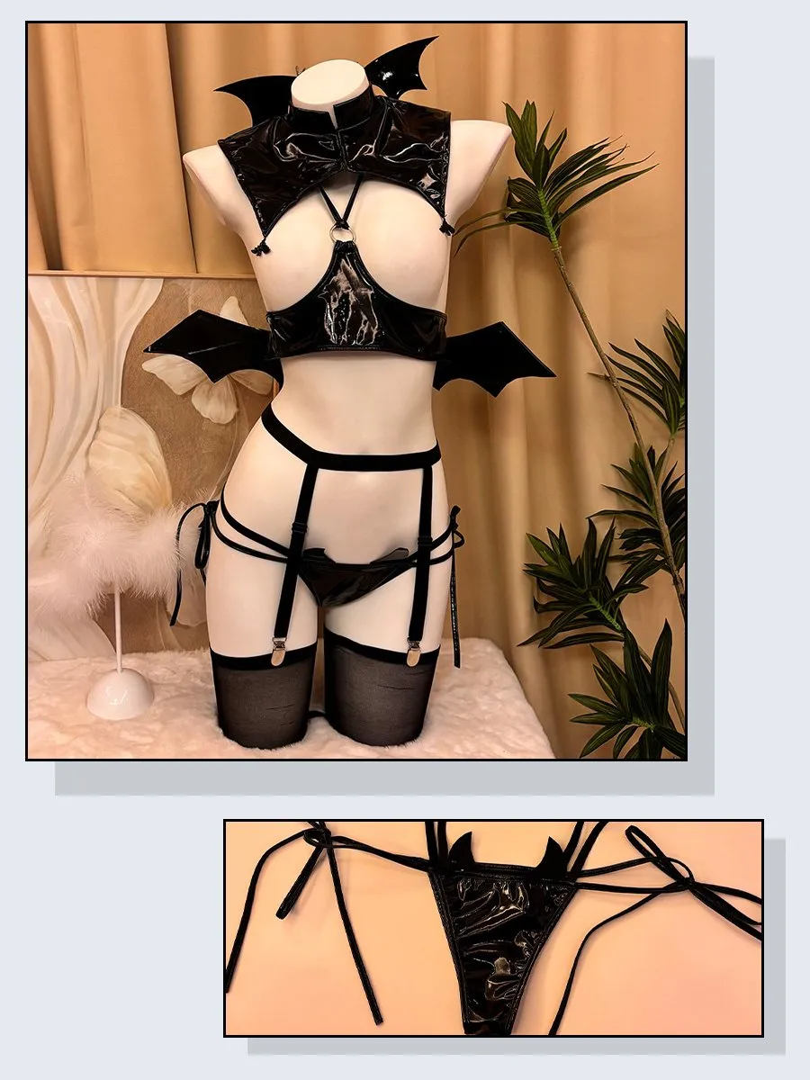 Latex Cupless Hell Rider Outfit